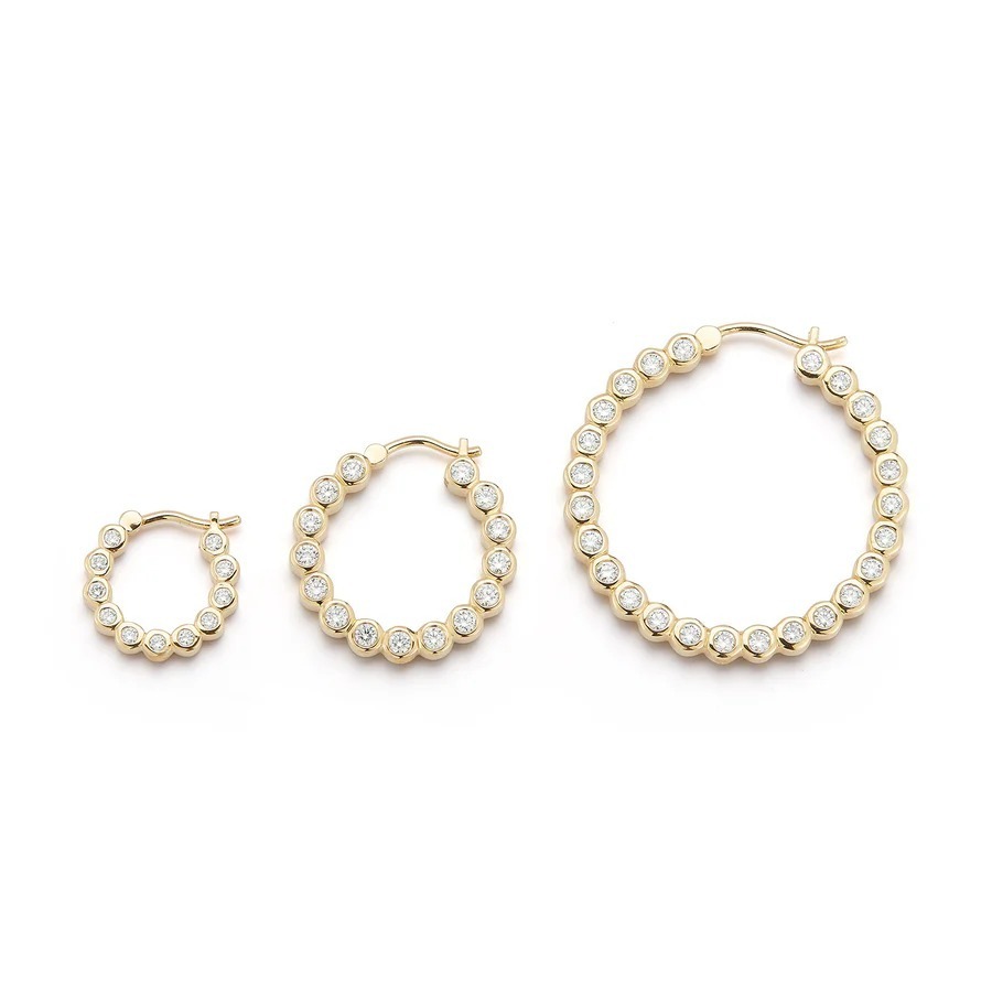 Floating Diamond Earring with Timeless Swiss Craftsmanship