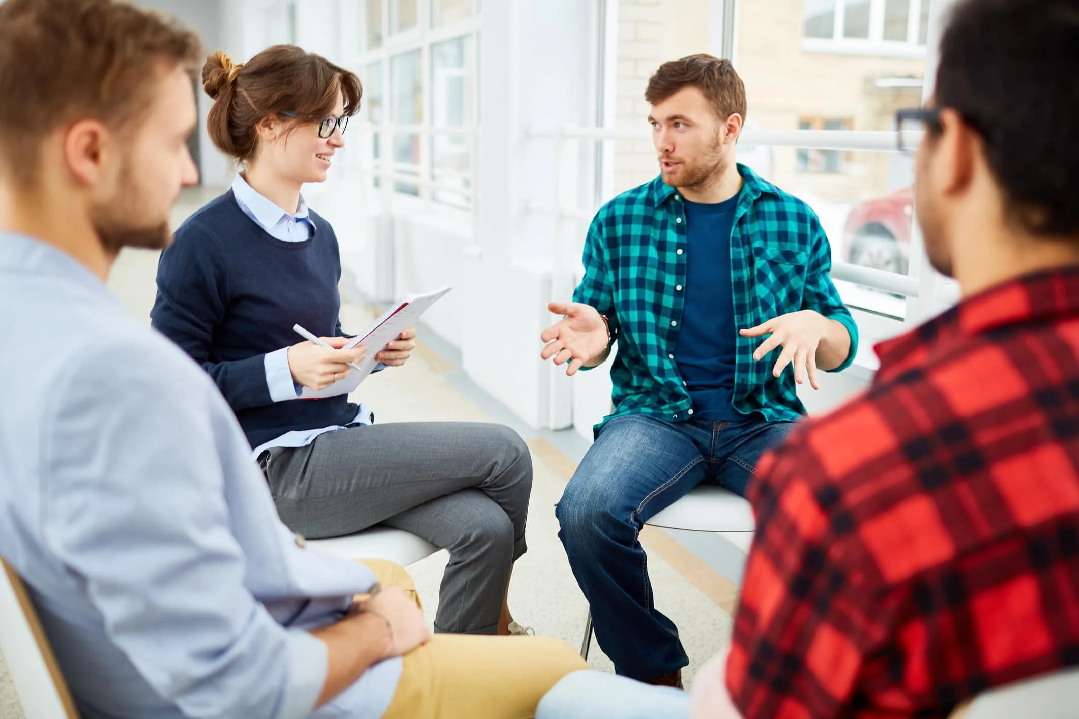 How a Therapist Maple Ridge Can Help With Social Anxiety